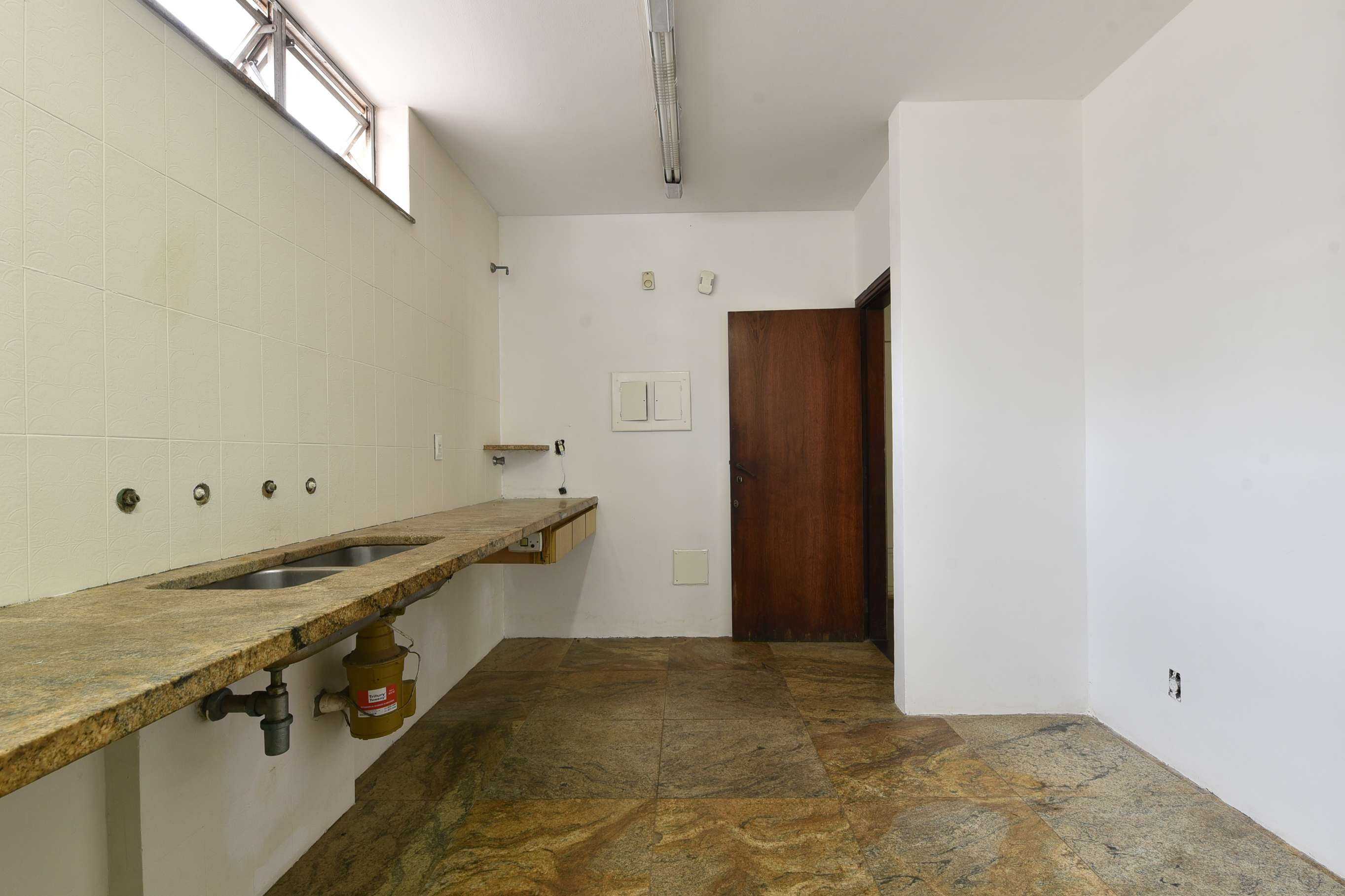 Casa, 6 quartos, 679 m² - Foto 24