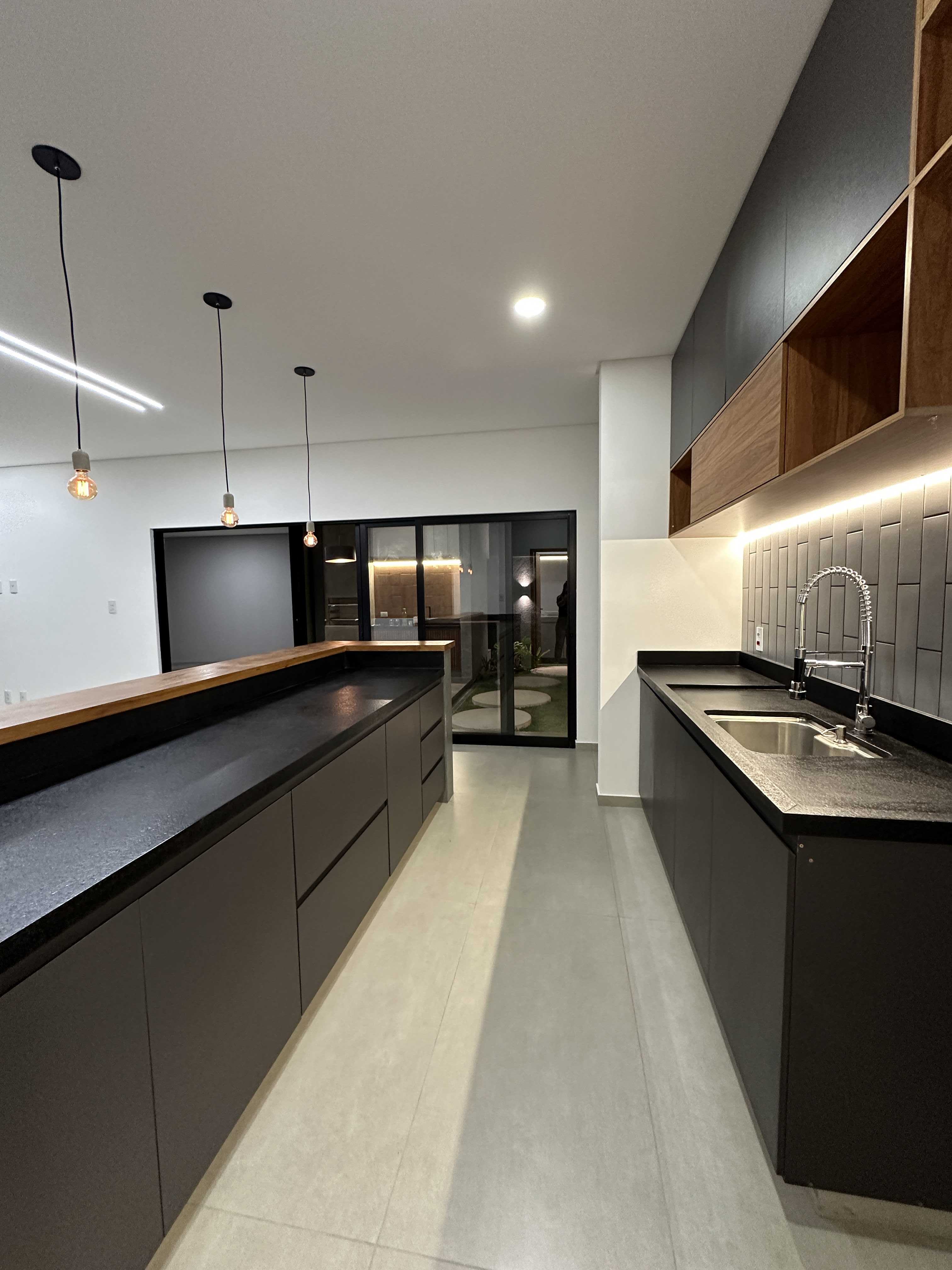 Casa, 4 quartos, 280 m² - Foto 11