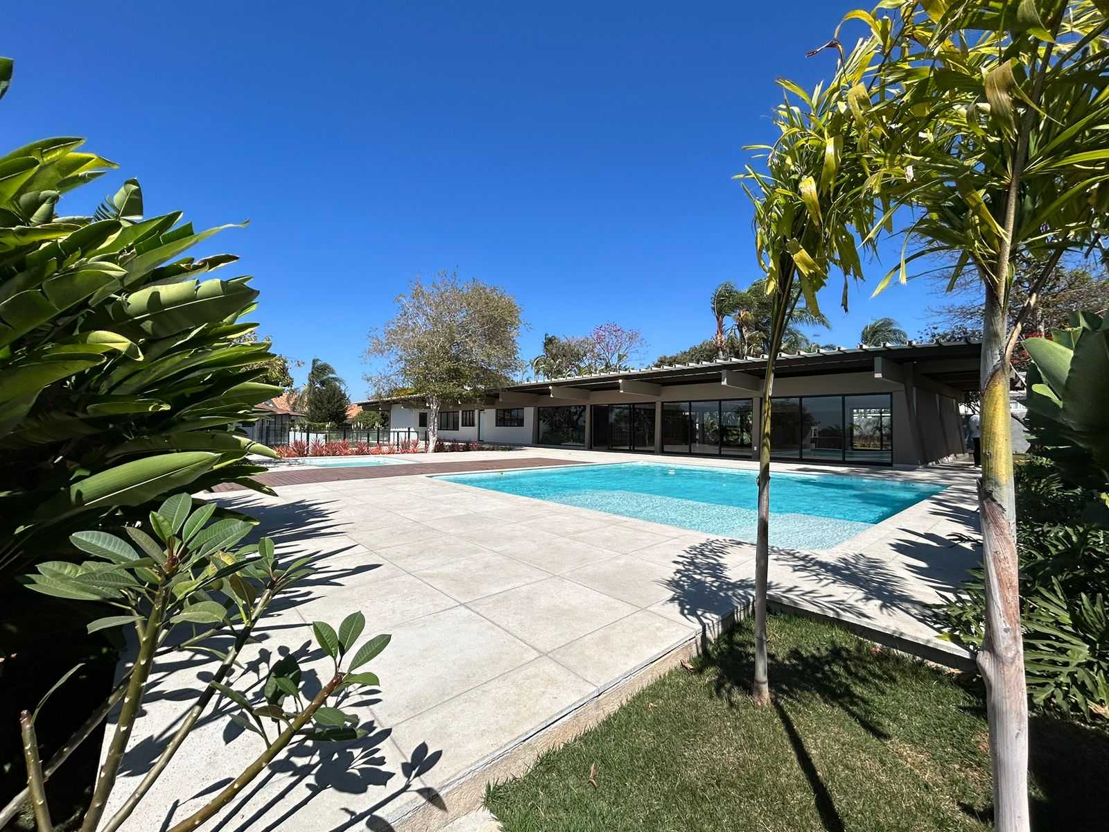 Casa, 6 quartos, 809 m² - Foto 1