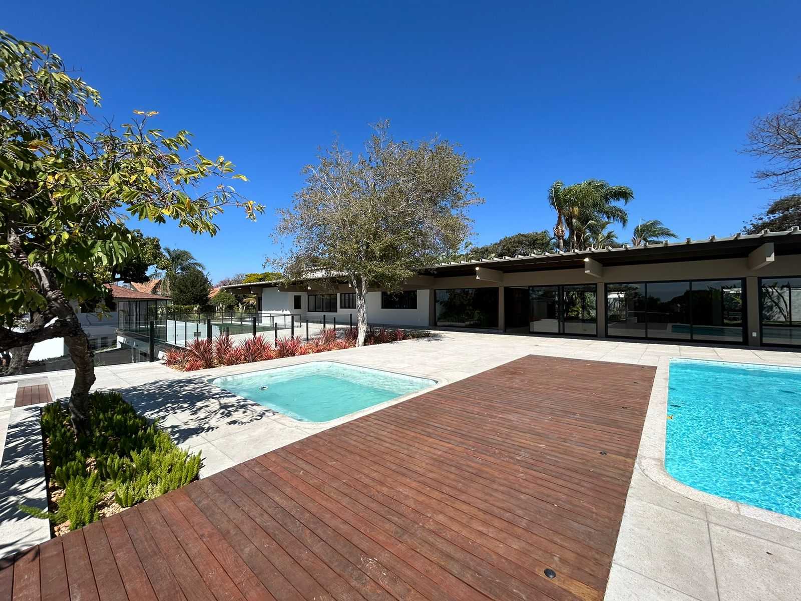 Casa, 6 quartos, 809 m² - Foto 3