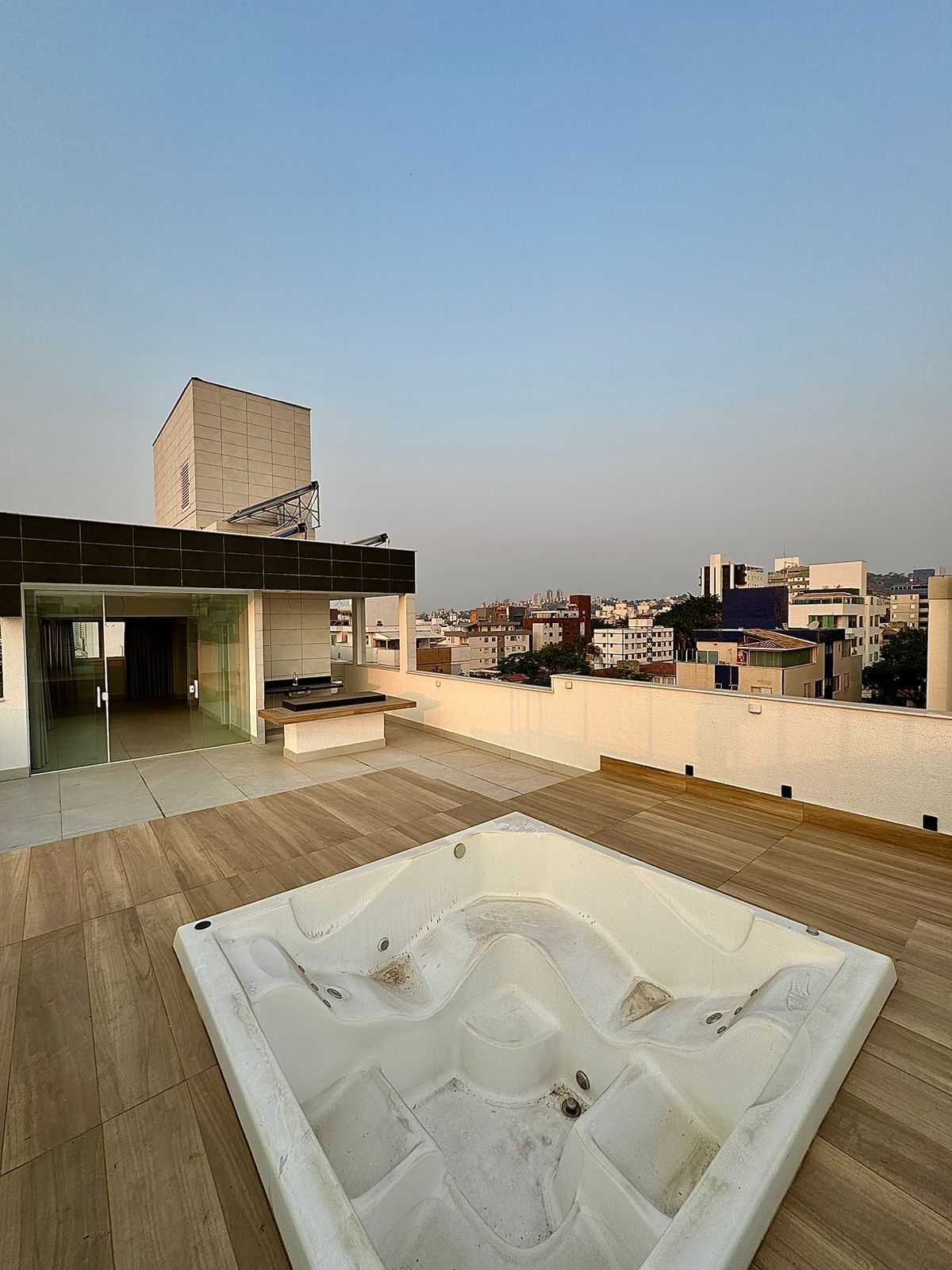 Cobertura, 4 quartos, 228 m² - Foto 2