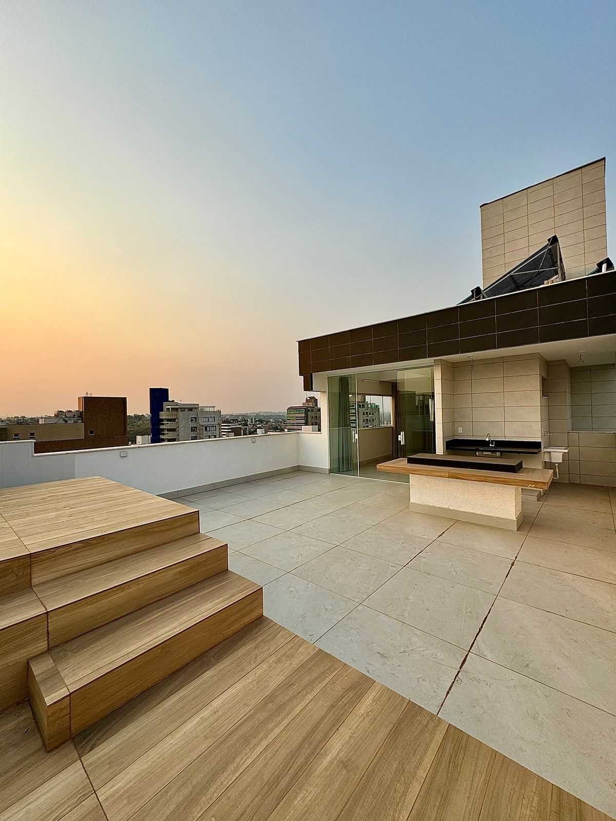 Cobertura, 4 quartos, 228 m² - Foto 5