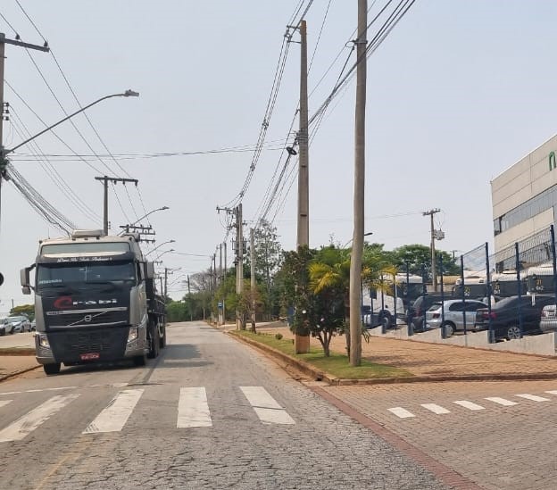 Depósito-Galpão, 12000000 m² - Foto 21