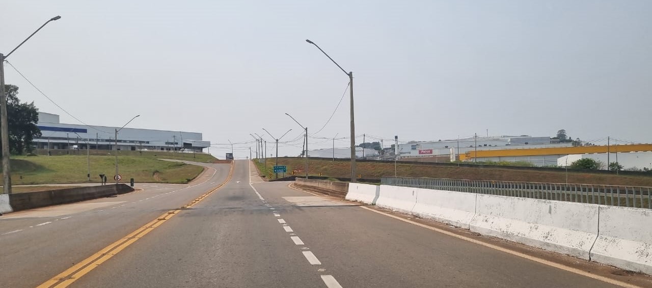 Depósito-Galpão, 12000000 m² - Foto 24