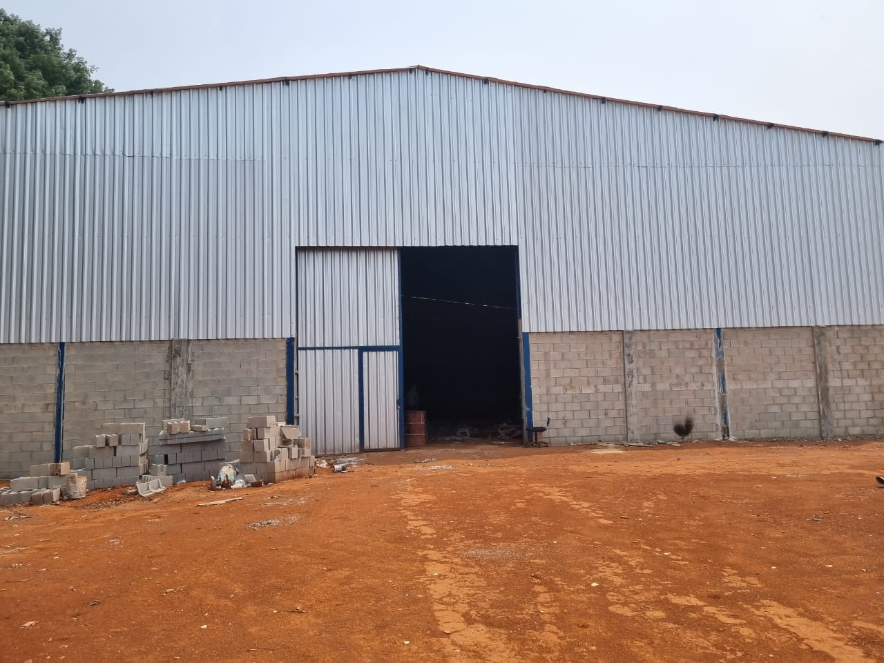 Depósito-Galpão, 12000000 m² - Foto 1