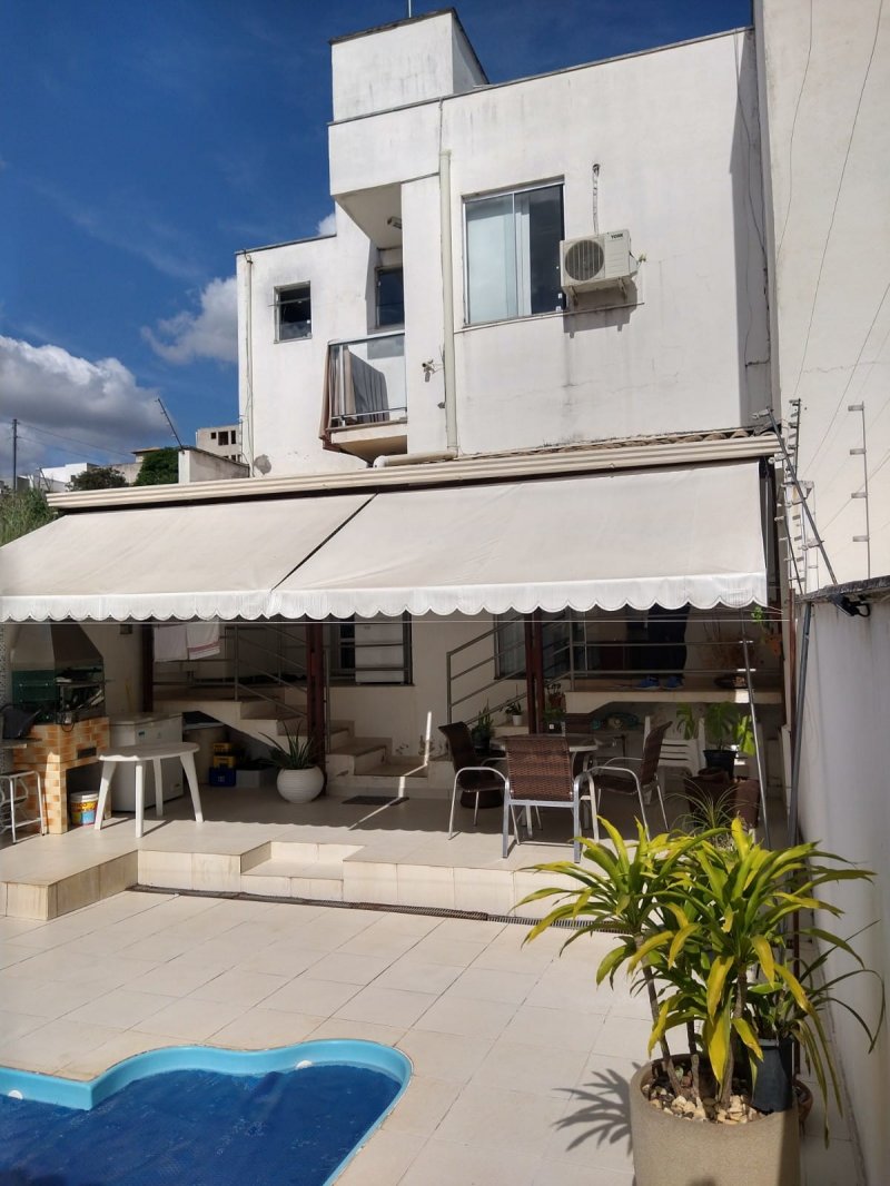 Casa, 3 quartos, 180 m² - Foto 2