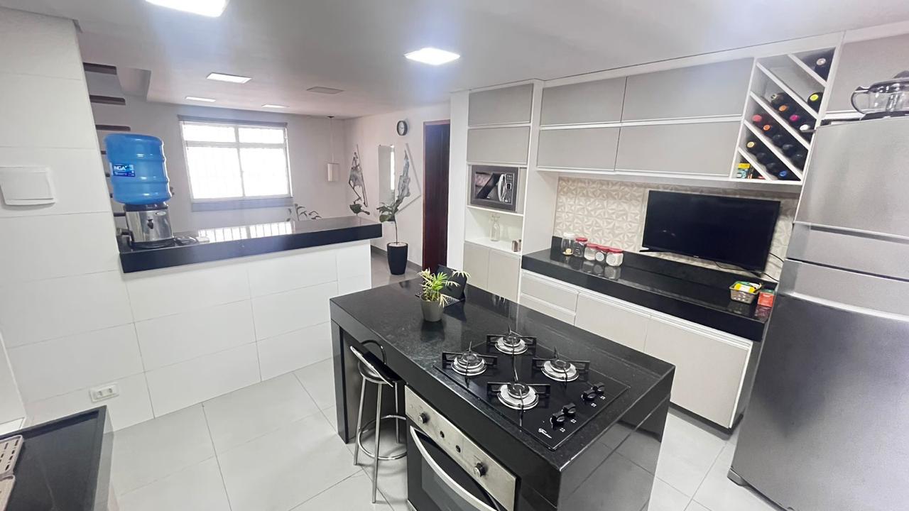 Casa, 4 quartos, 340 m² - Foto 8