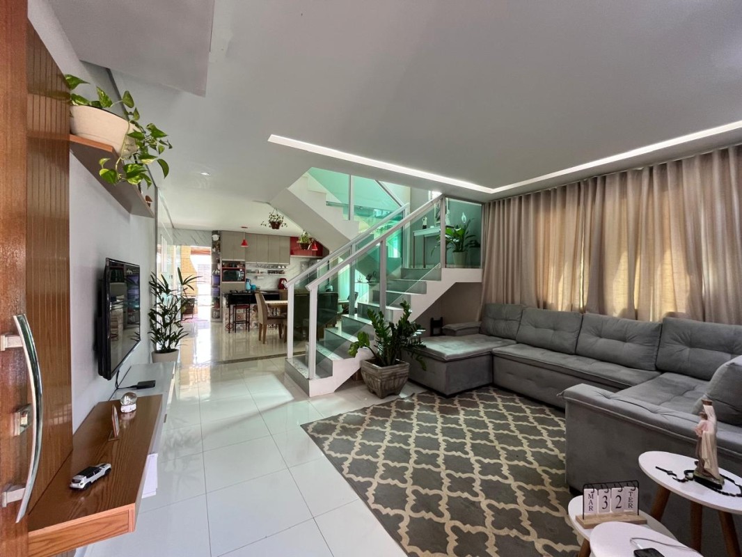 Casa, 3 quartos, 240 m² - Foto 3