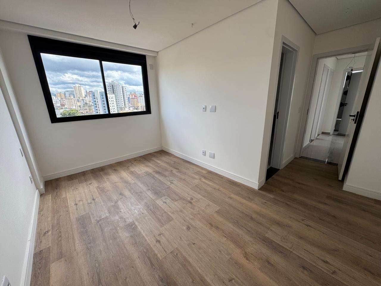 Apartamento, 3 quartos, 80 m² - Foto 1