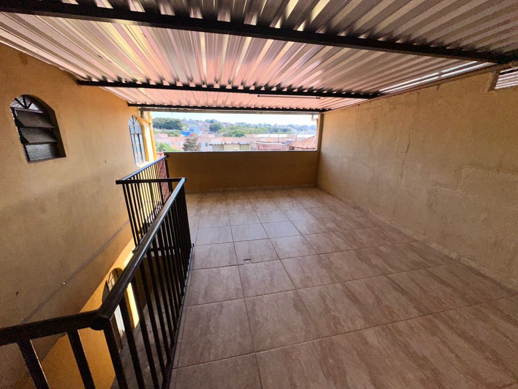 Casa, 3 quartos, 75 m² - Foto 1