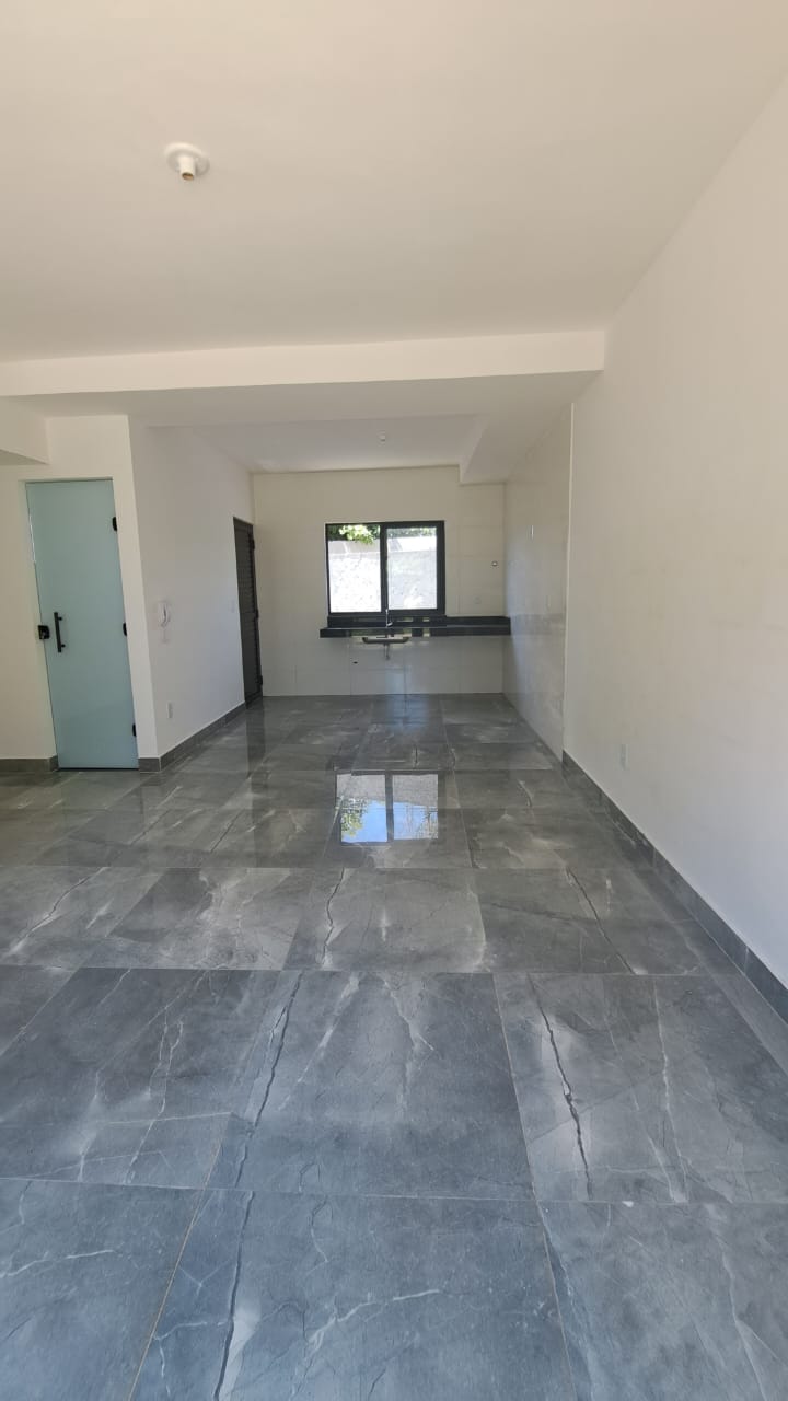 Casa, 2 quartos, 70 m² - Foto 1
