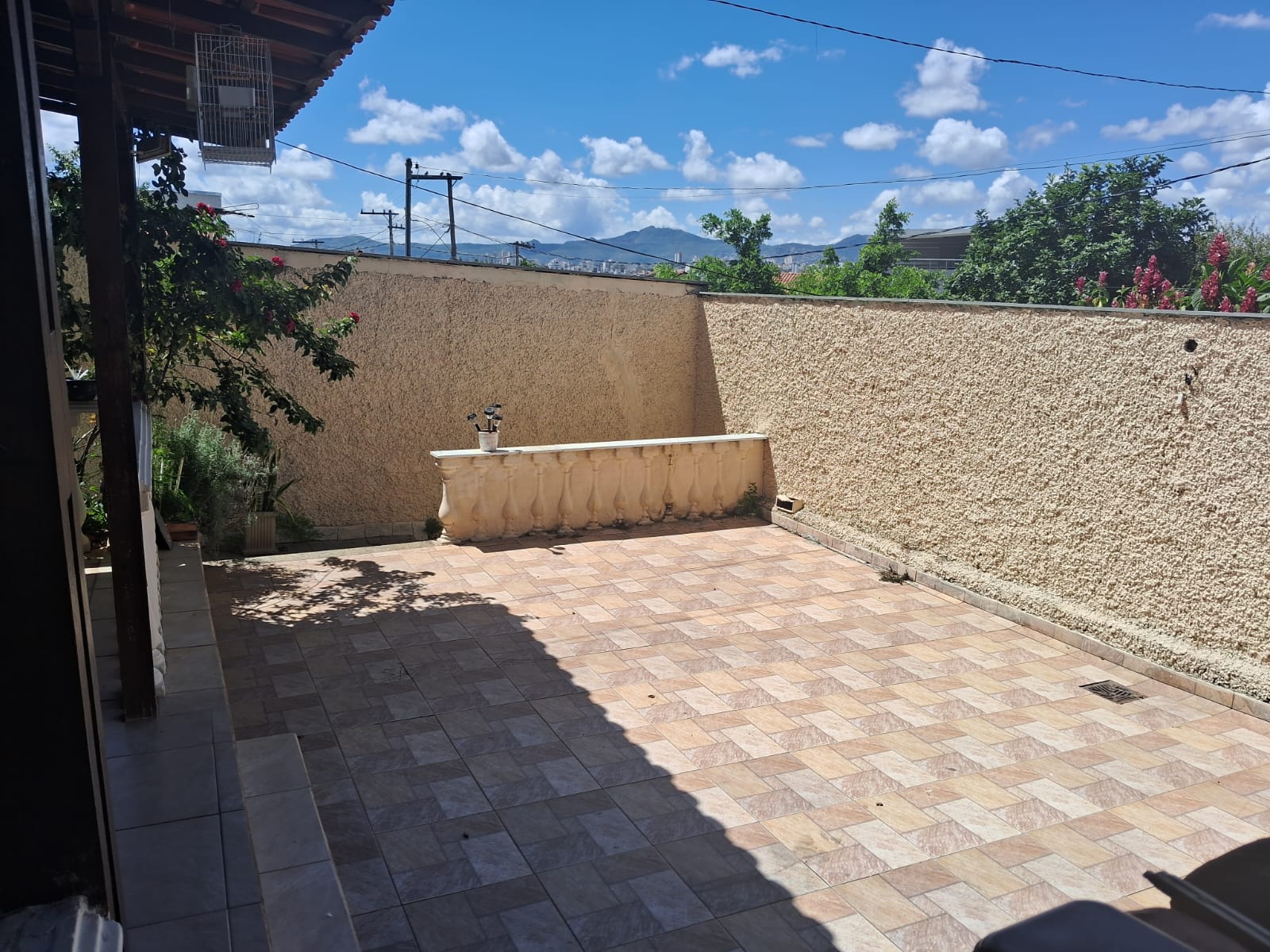 Casa, 4 quartos, 300 m² - Foto 4