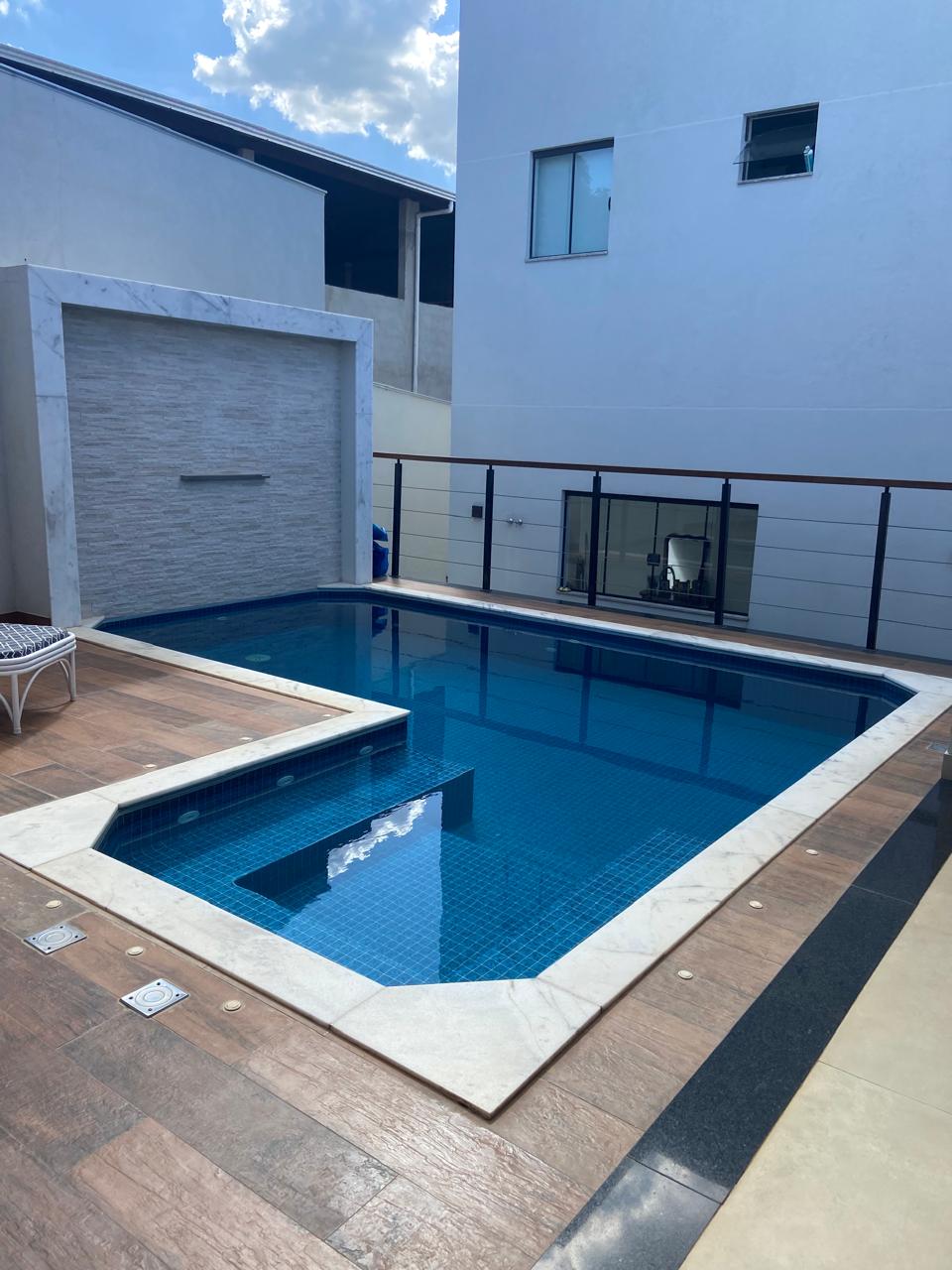 Casa, 5 quartos, 360 m² - Foto 2