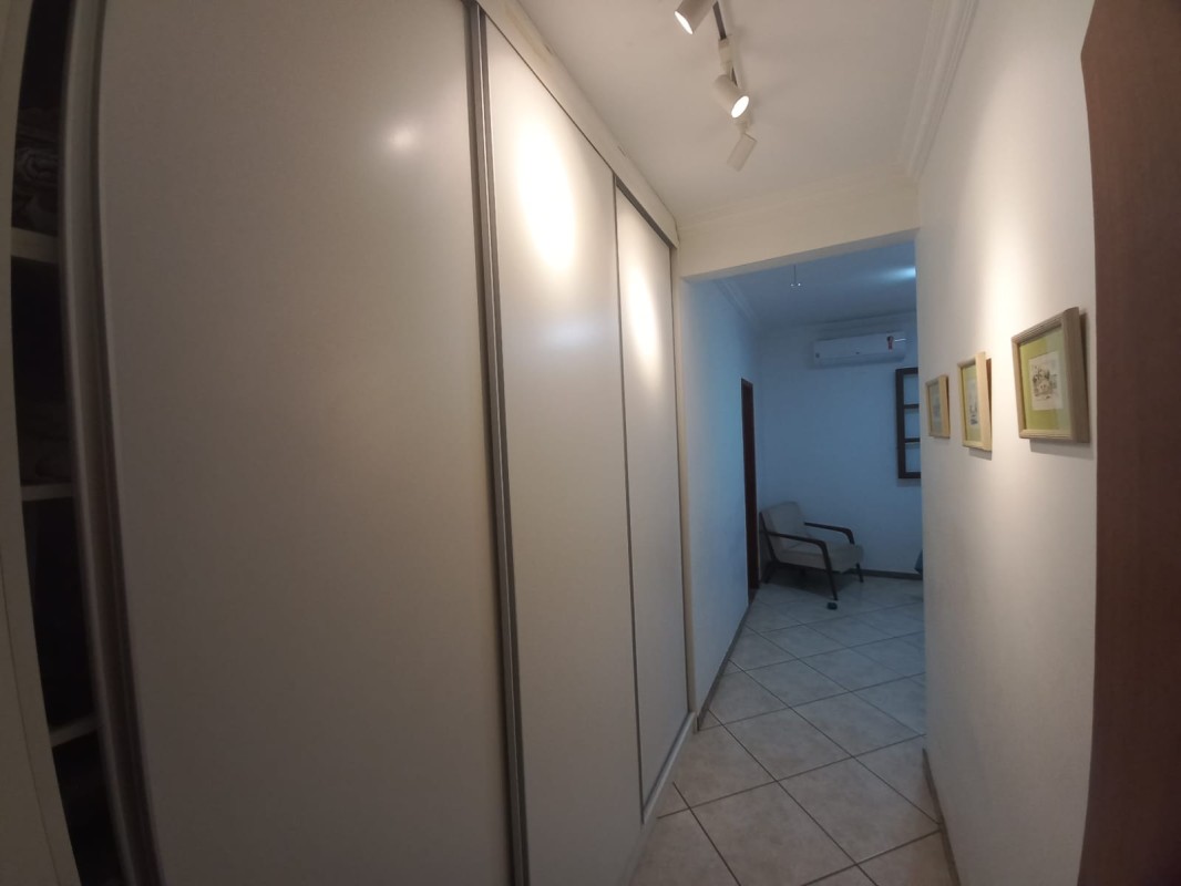 Casa, 4 quartos, 490 m² - Foto 22