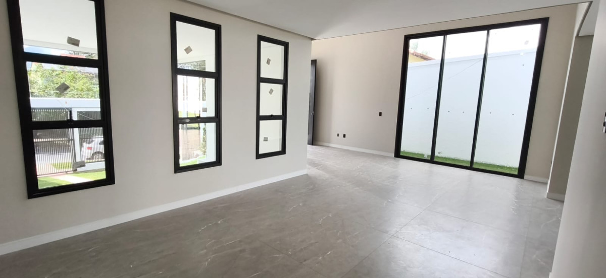 Casa, 4 quartos, 222 m² - Foto 3