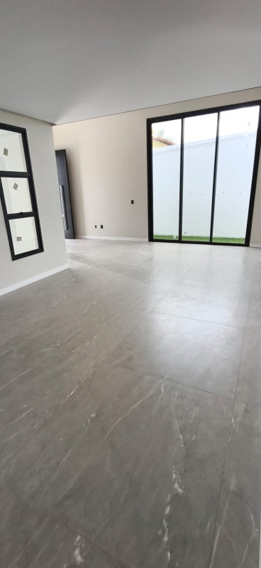 Casa, 4 quartos, 222 m² - Foto 4