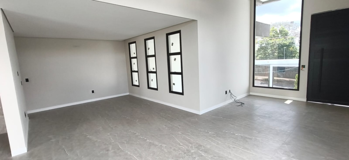 Casa, 4 quartos, 222 m² - Foto 3