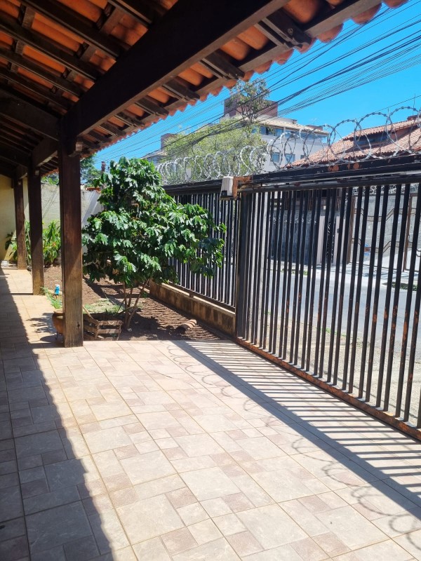 Casa, 5 quartos, 394 m² - Foto 3