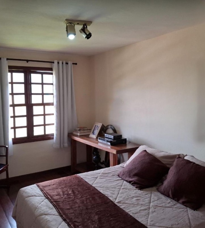 Casa, 4 quartos, 220 m² - Foto 12