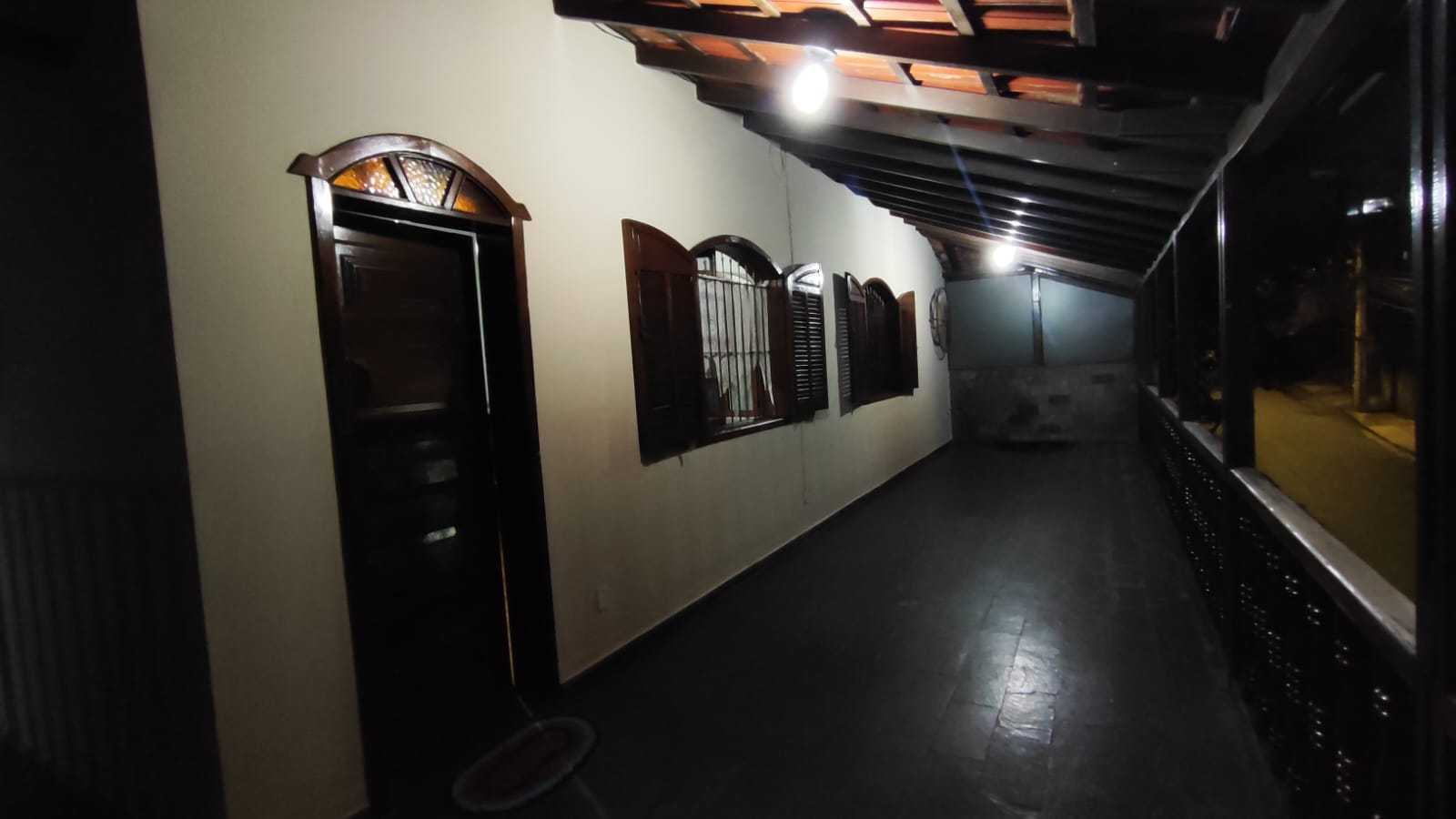 Casa, 4 quartos, 135 m² - Foto 3