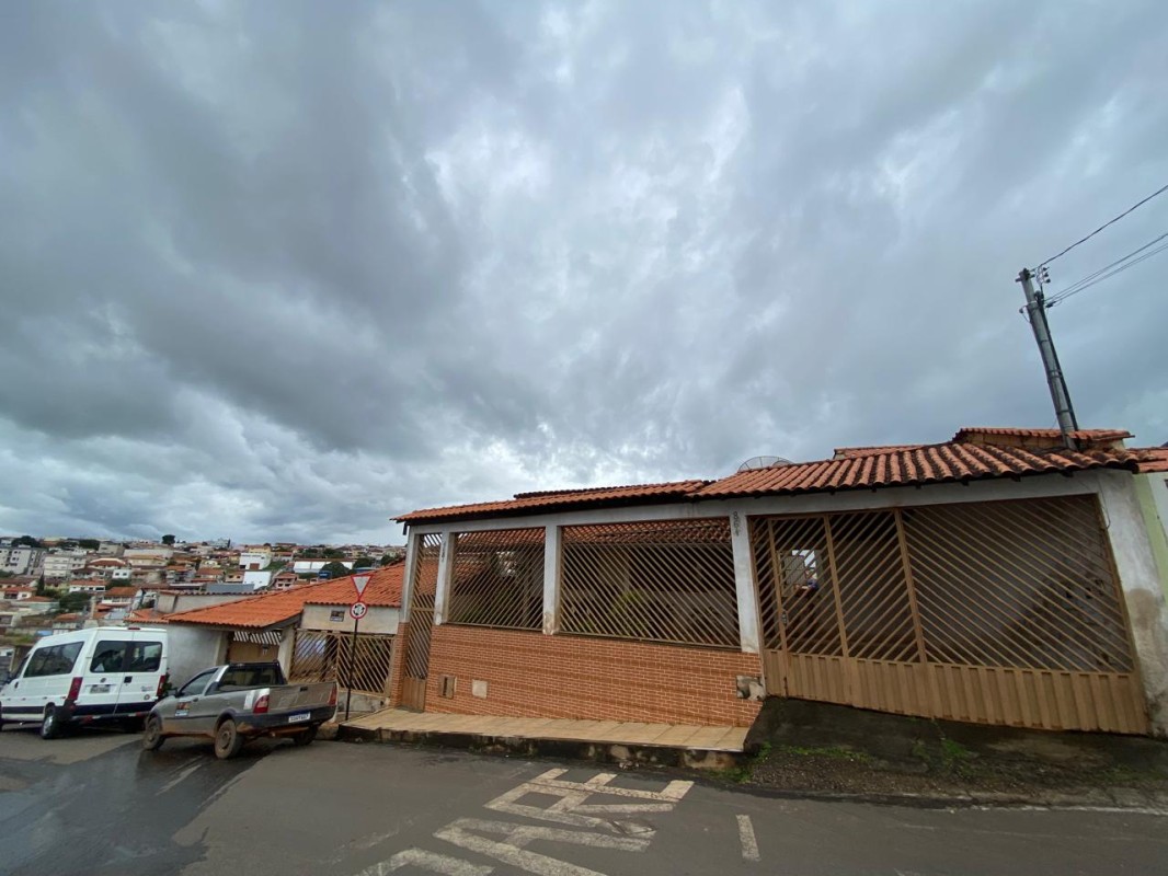 Casa, 7 quartos, 281 m² - Foto 3