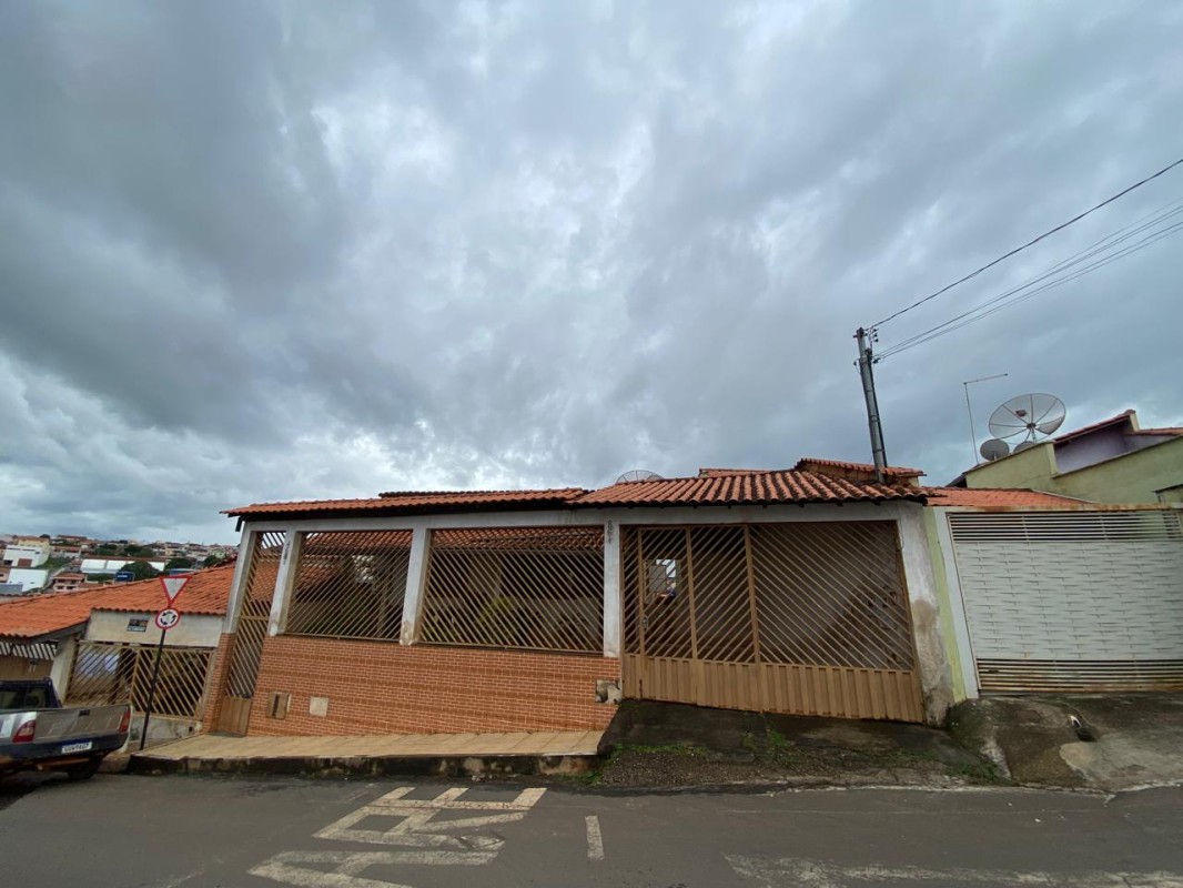 Casa, 7 quartos, 281 m² - Foto 1