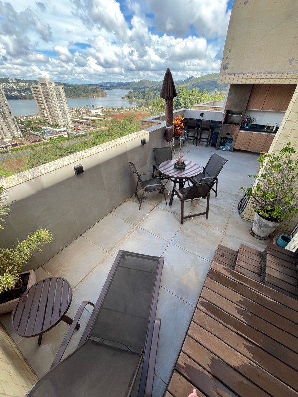 Cobertura, 3 quartos, 220 m² - Foto 1