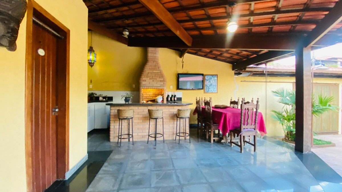 Casa, 4 quartos, 180 m² - Foto 2