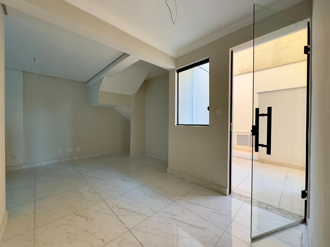 Apartamento, 3 quartos, 106 m² - Foto 2