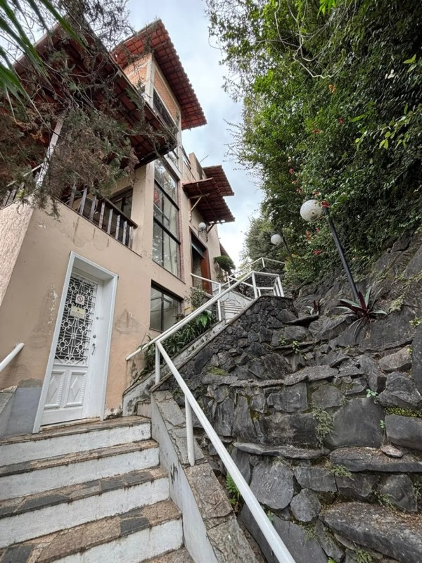 Casa, 15 quartos, 1450 m² - Foto 4