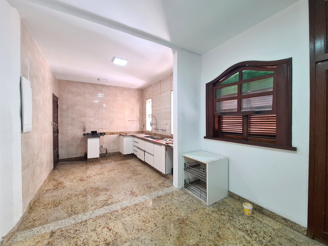 Casa, 5 quartos, 300 m² - Foto 11