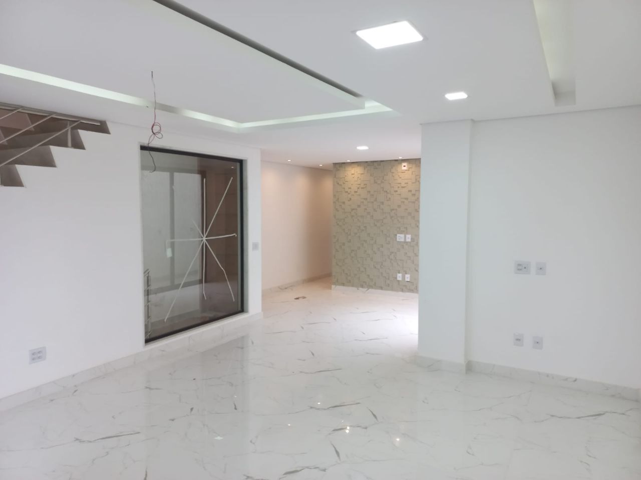 Casa, 3 quartos, 187 m² - Foto 2