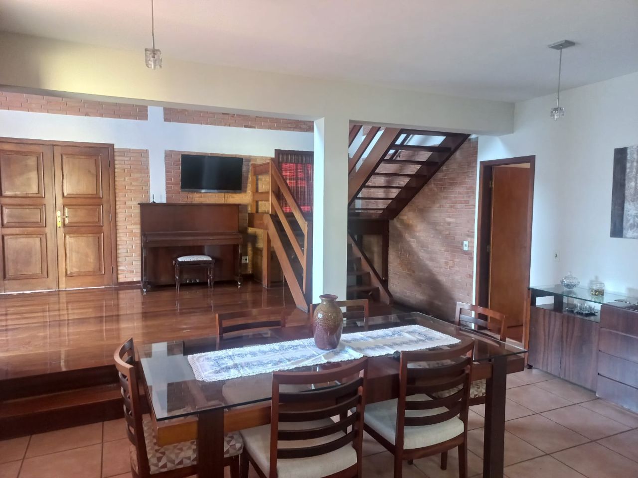 Casa, 6 quartos, 370 m² - Foto 1