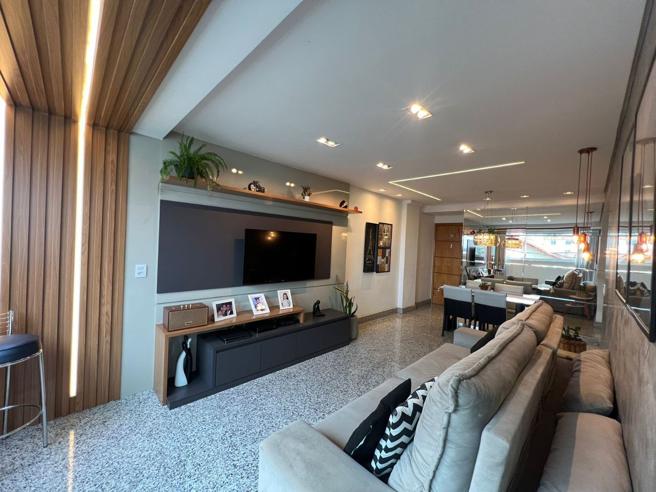 Apartamento, 3 quartos, 95 m² - Foto 2