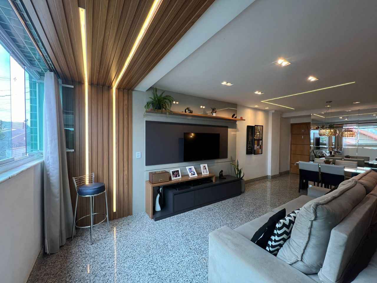 Apartamento, 3 quartos, 95 m² - Foto 1