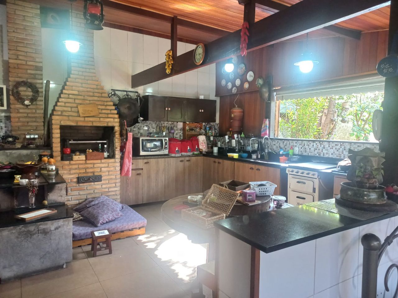 Casa, 4 quartos, 287 m² - Foto 1