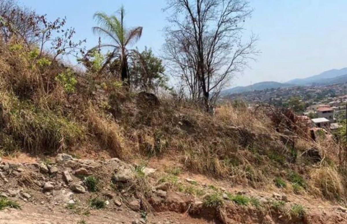 Terreno, 360 m² - Foto 2