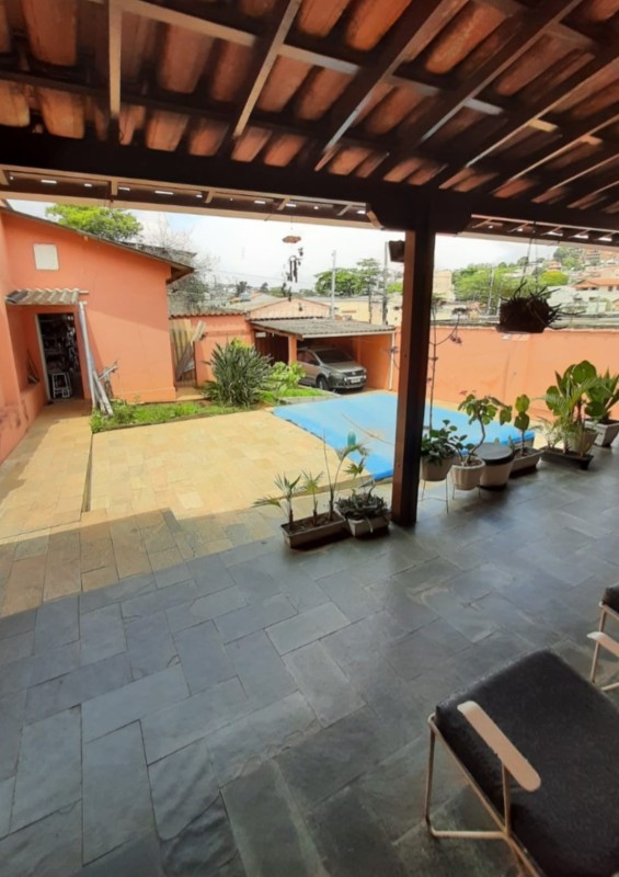 Casa, 4 quartos, 360 m² - Foto 1