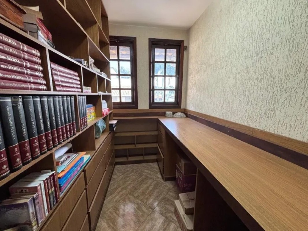 Casa, 4 quartos, 294 m² - Foto 22