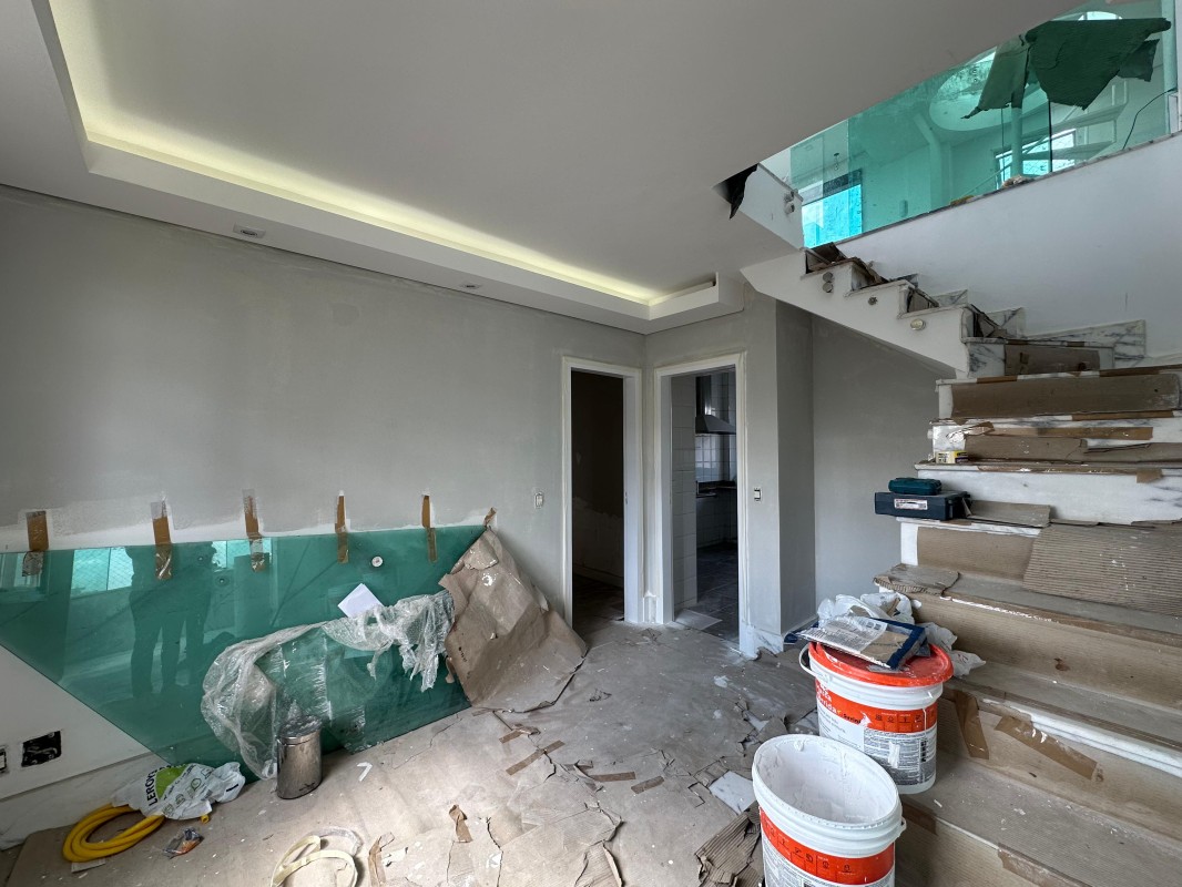 Cobertura, 3 quartos, 248 m² - Foto 4