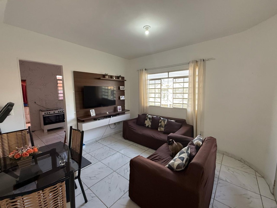 Casa, 3 quartos, 90 m² - Foto 1