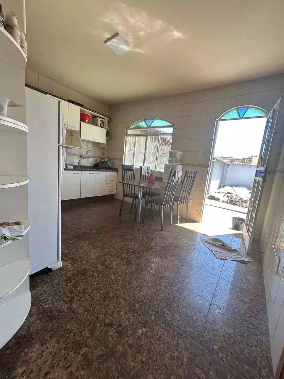 Casa, 5 quartos, 300 m² - Foto 1