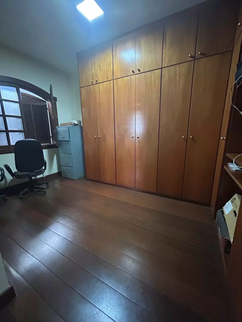Casa, 5 quartos, 300 m² - Foto 4