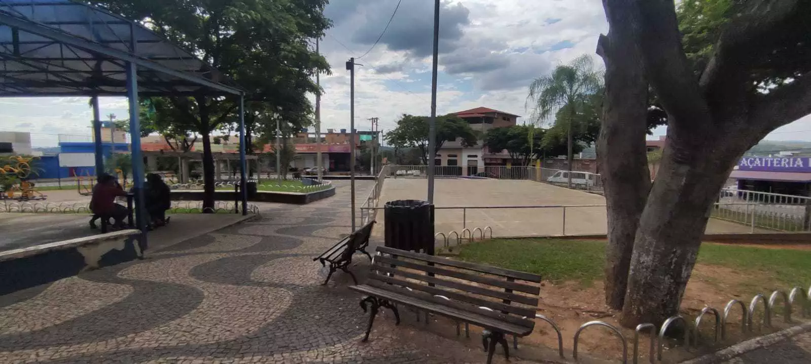 Terreno, 1300 m² - Foto 2