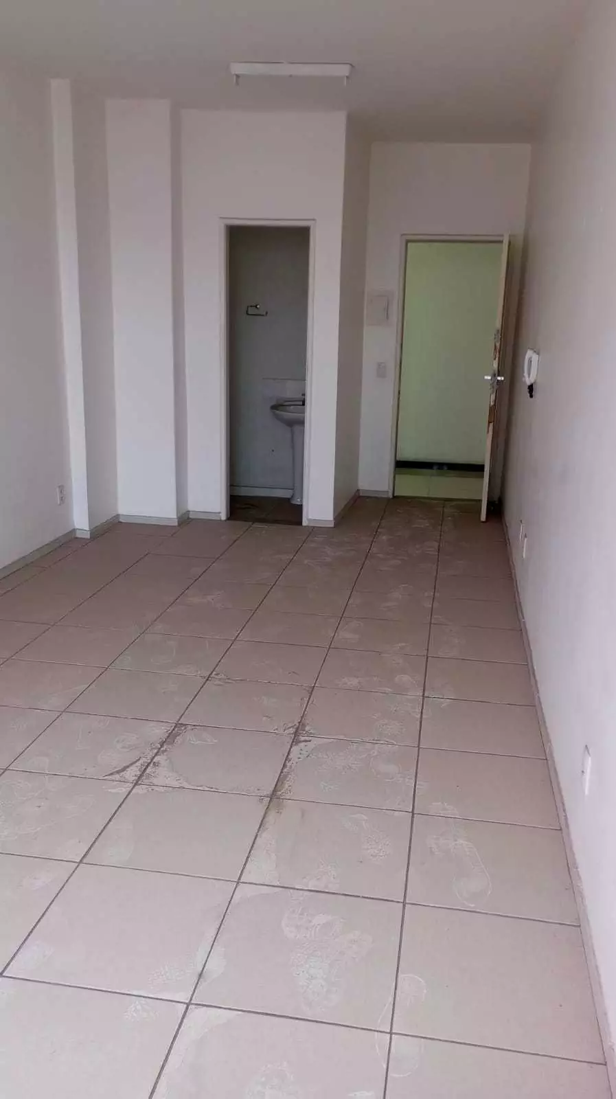 Sala / Conjunto para alugar em Nova Suíssa, Belo Horizonte - MG