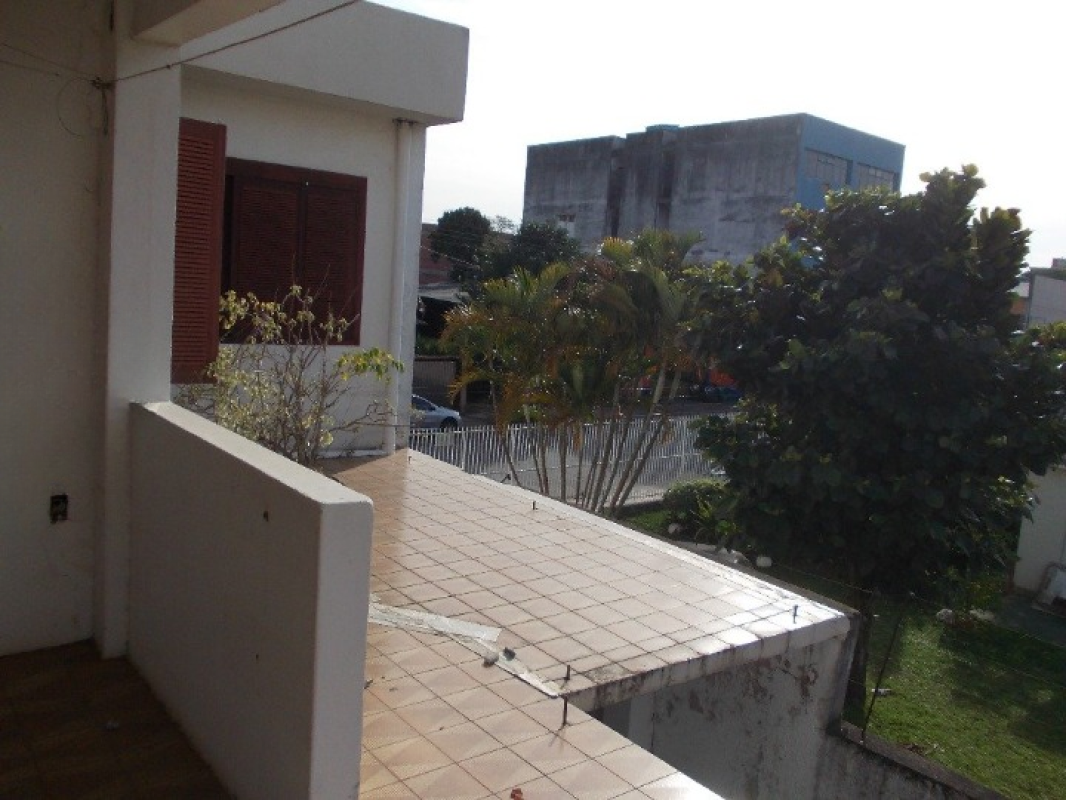 Casa, 3 quartos, 245 m² - Foto 4