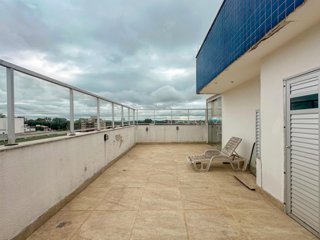 Cobertura, 4 quartos, 220 m² - Foto 2