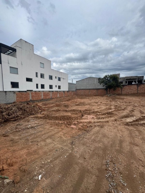Terreno, 360 m² - Foto 1