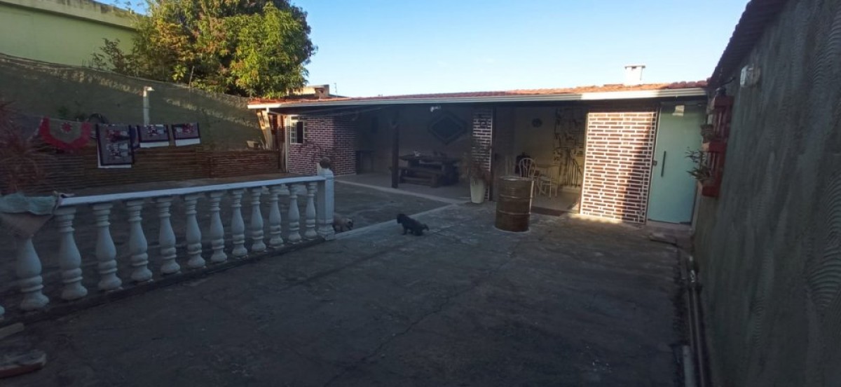 Casa, 3 quartos, 440 m² - Foto 2