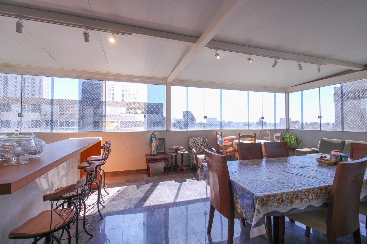 Cobertura, 3 quartos, 190 m² - Foto 1